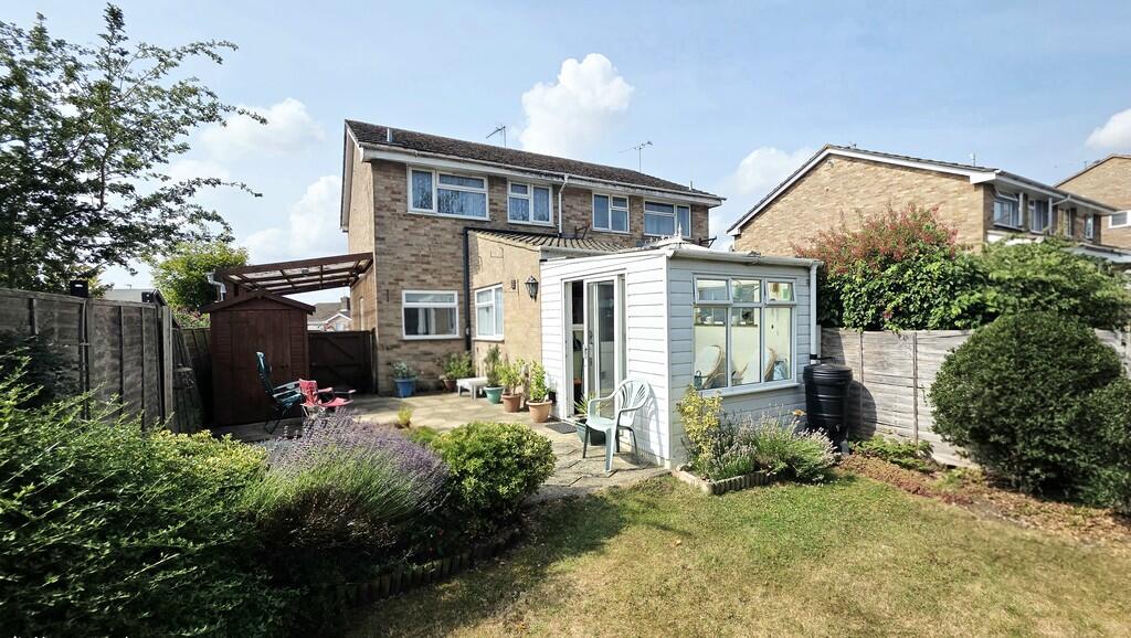 Main image of property: Bridgewater Road, Brackley