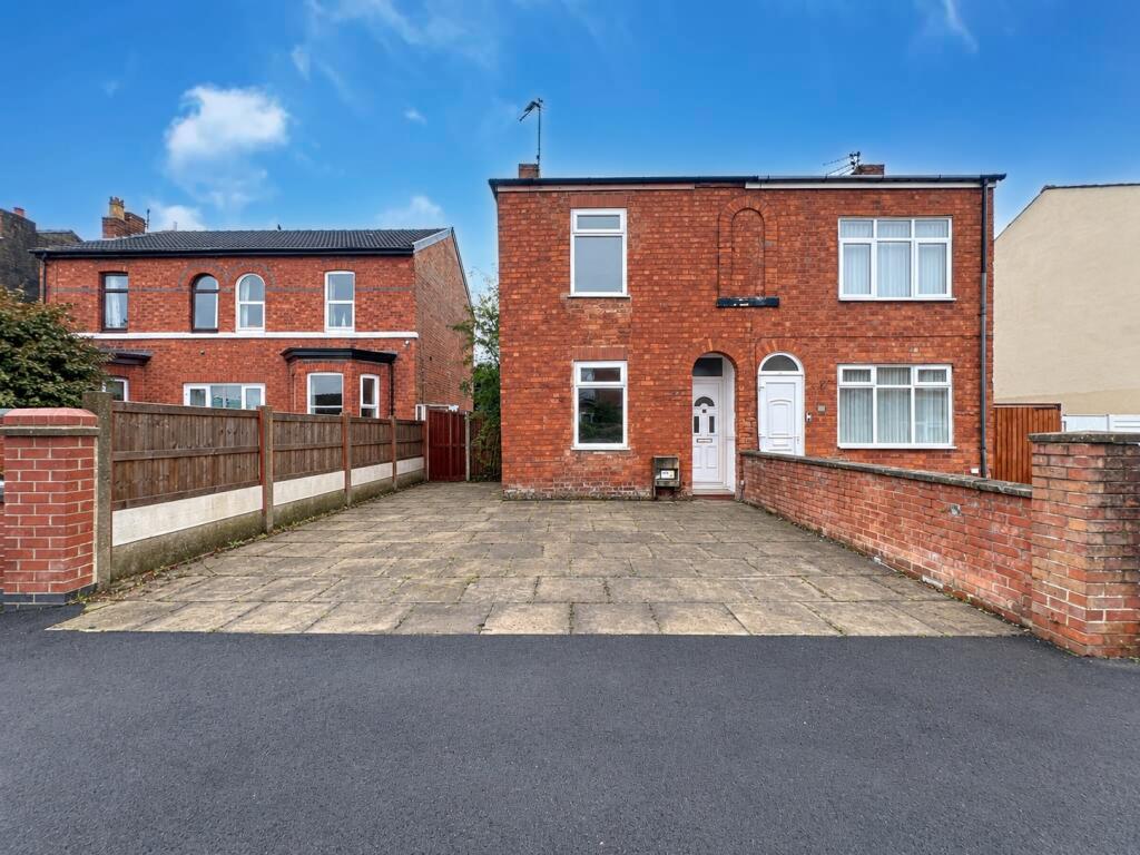 Main image of property: Elm Road, Birkdale, Sefton