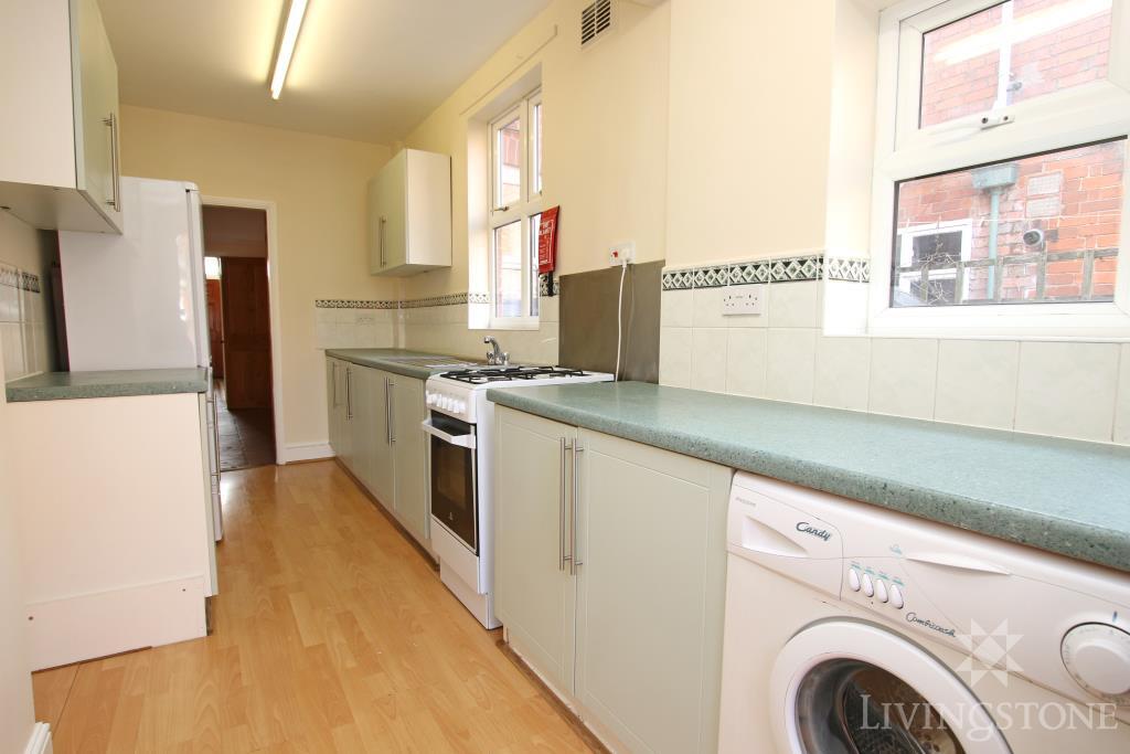 Main image of property: Avenue Road Extension, LE2 3EH