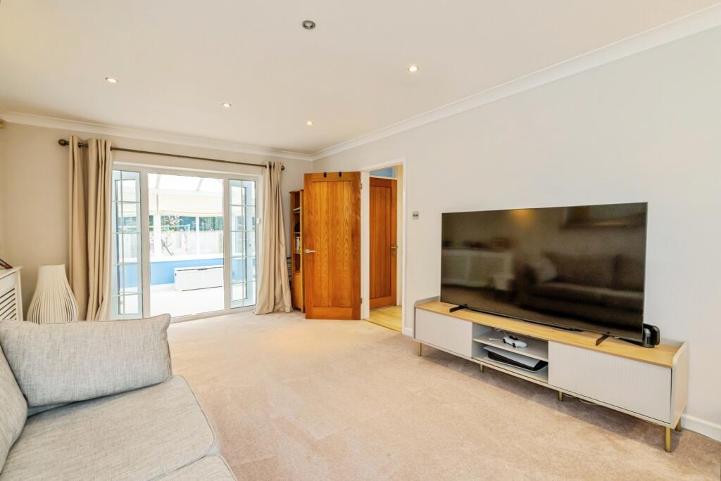 House in Arun, Aldwick - More