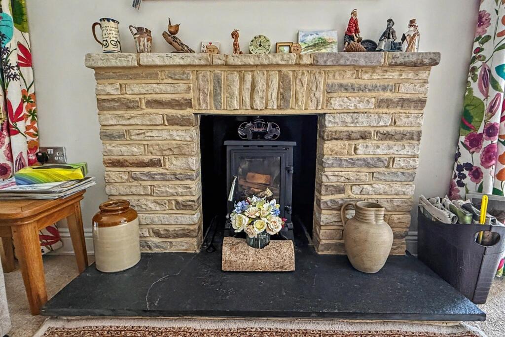 House in Fordingbridge, Lower Burgate - More