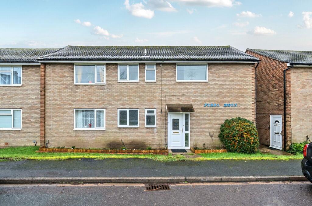 Main image of property: Pearl House, Andover Road, Ludgershall, Andover, SP11 9ND