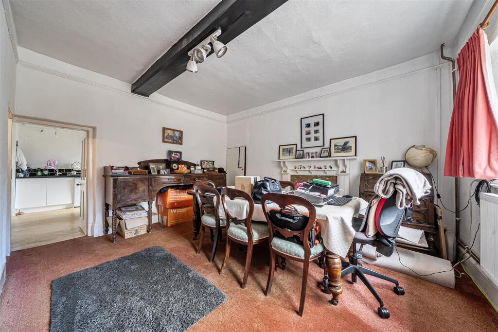 House in Northampton, East Haddon - More