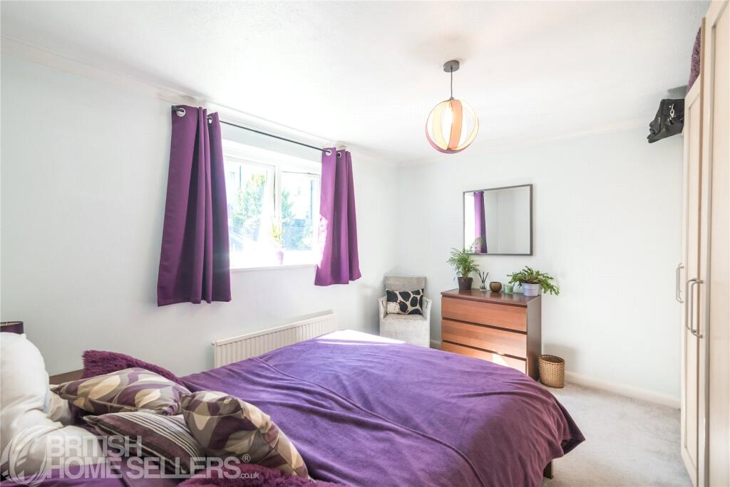 House in Tonbridge - More