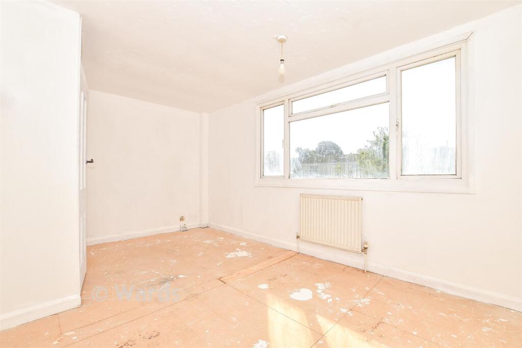 House in Maidstone, Kent - View 5