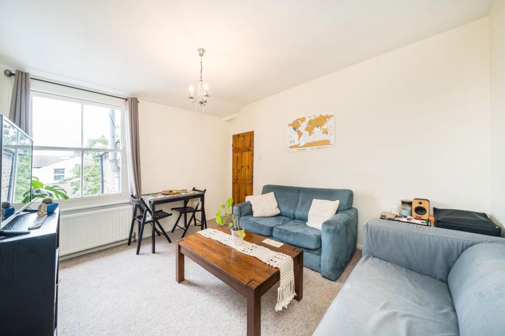 Apartment in London, Tooting Graveney, Summerstown - More