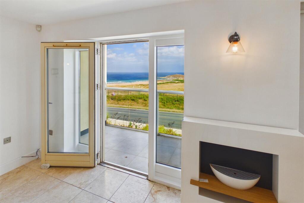 Apartment in Truro - View 5