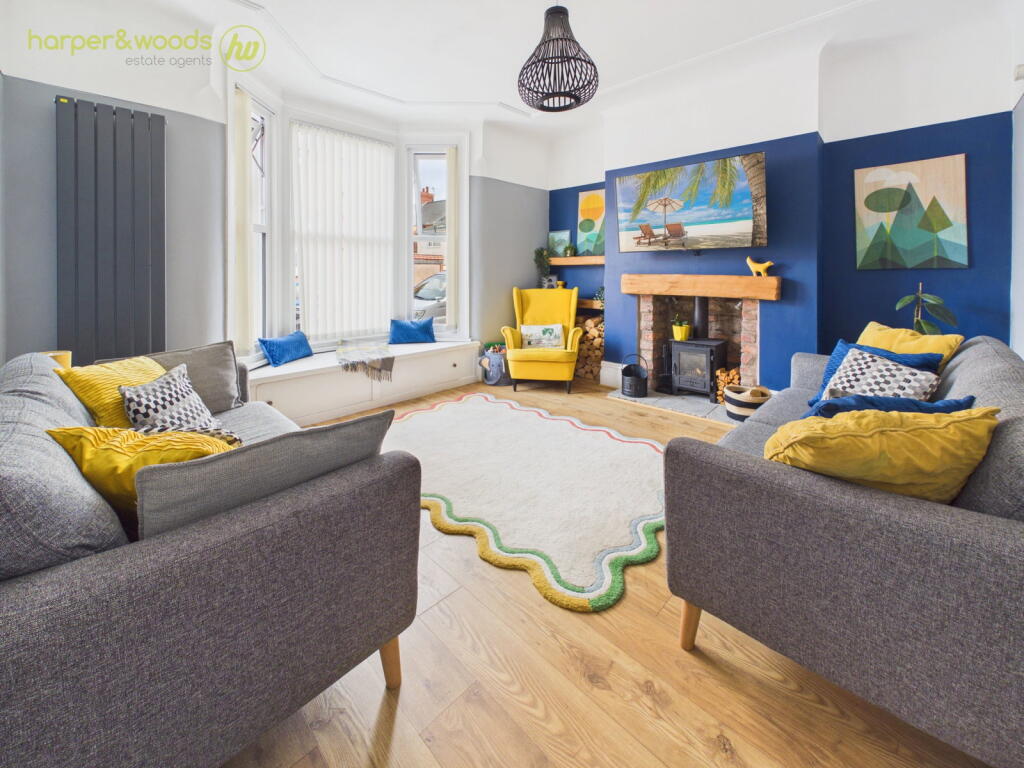 House in Wirral, Liverpool City Region - View 2