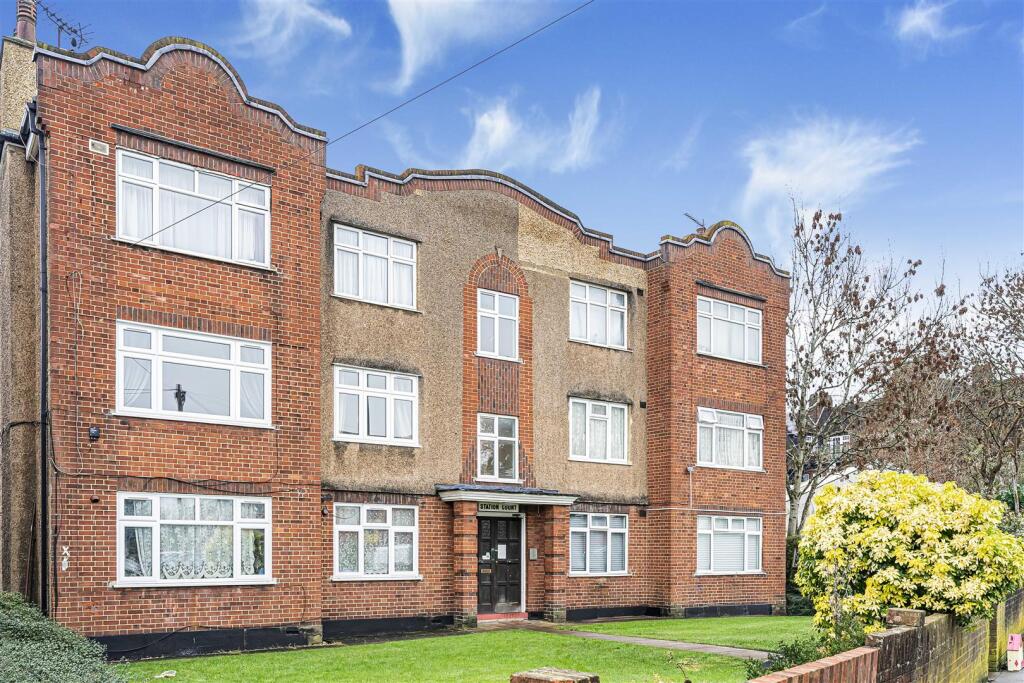 Main image of property: Windermere Avenue, Wembley