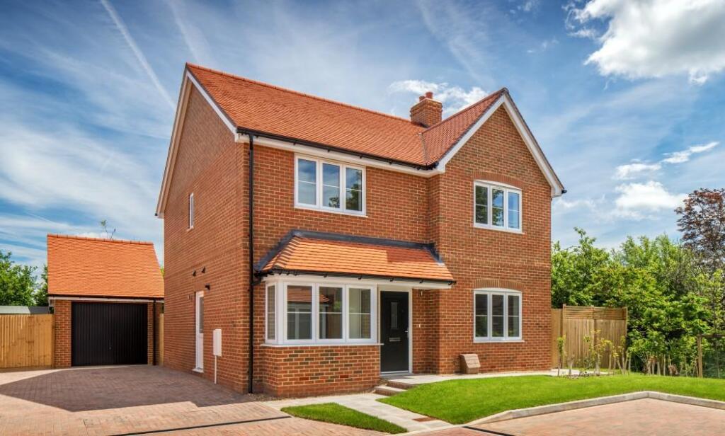 Main image of property: Crowborough,
East Sussex,
TN6 3RA