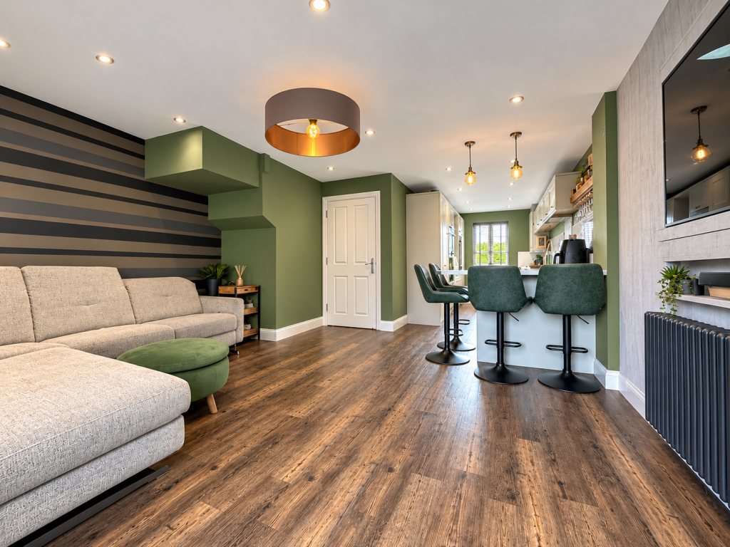 House in Hollywood, Wythall - View 5