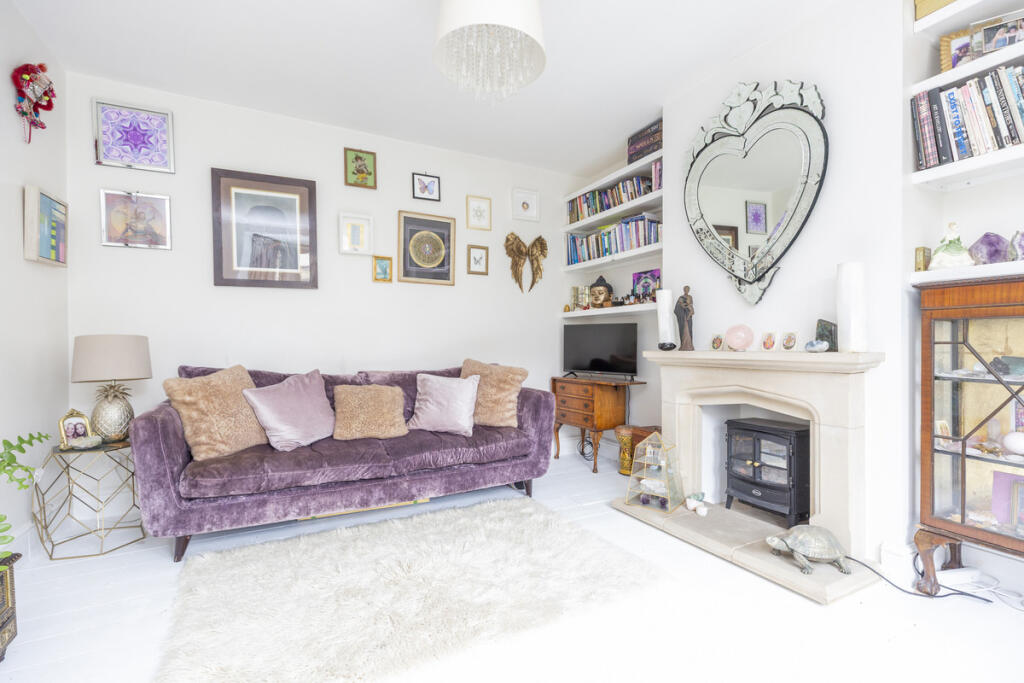 Additional image 2 of Quaperlake Street, Bruton, BA10