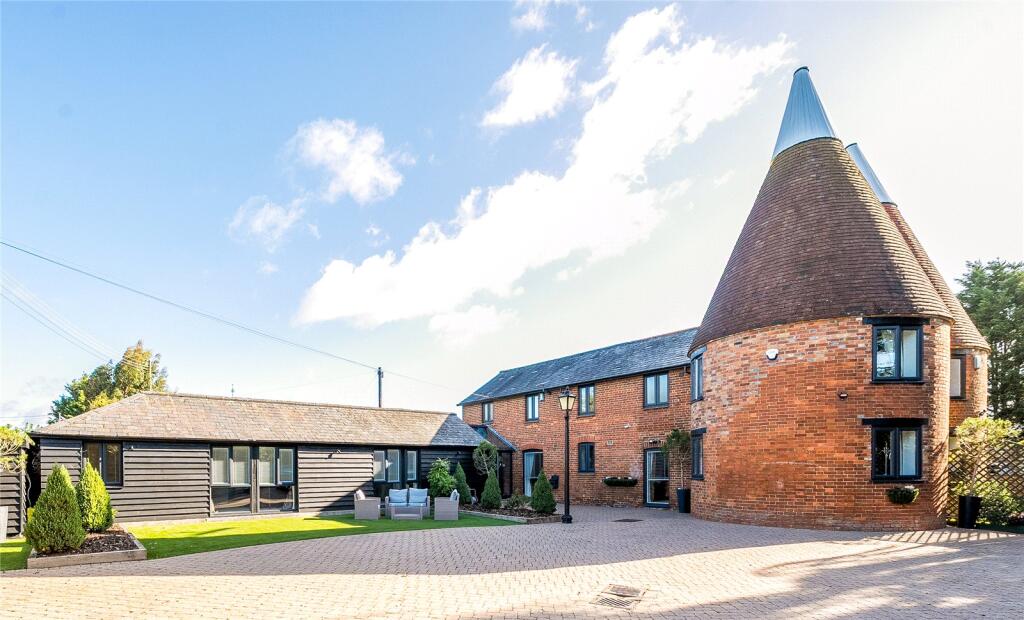 4-bed house on Staplehurst Road, Marden, £1,250,000
