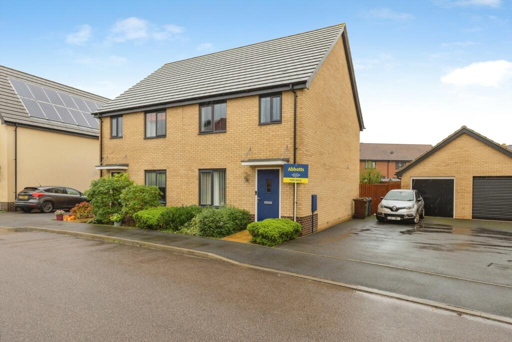 Main image of property: Robin Grove, Wymondham, Norfolk, NR18