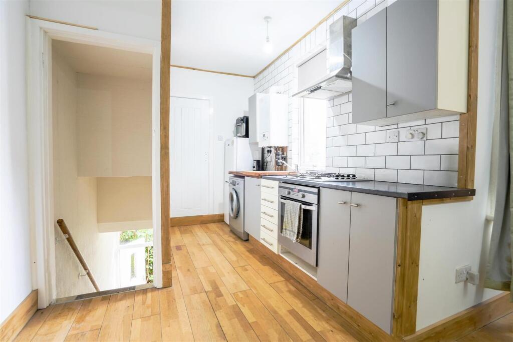 Apartment in North Shields, Chirton - View 3