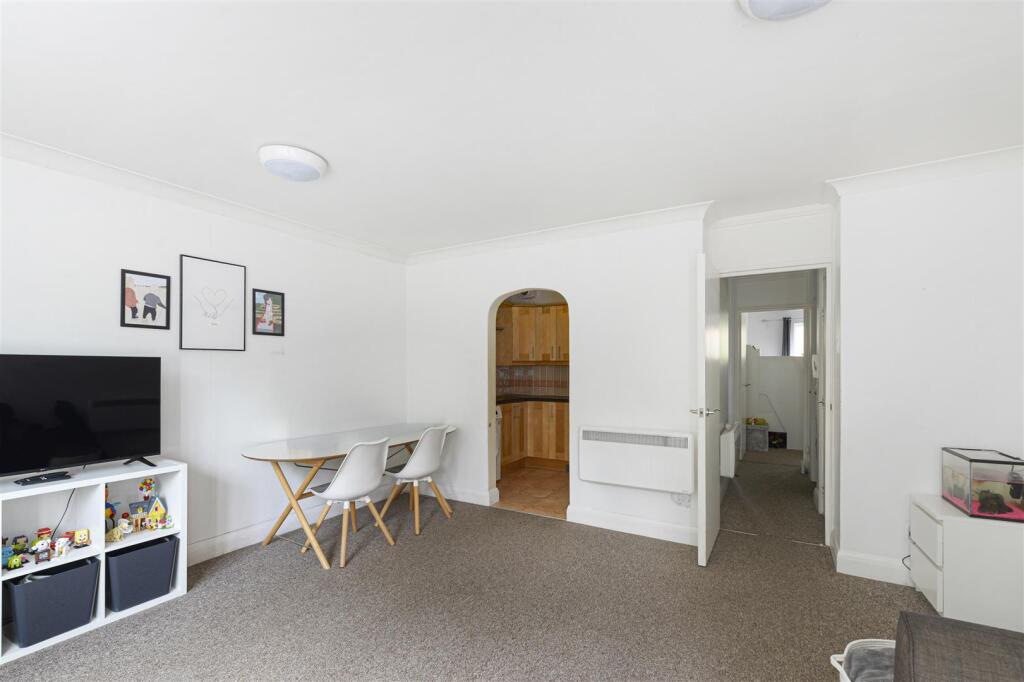 Apartment in Tunbridge Wells, Brenchley - View 3