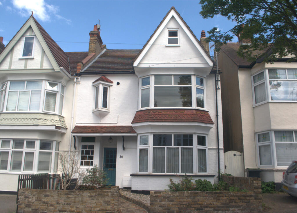 Main image of property: Leighton Avenue, Leigh-on-sea, SS9 1