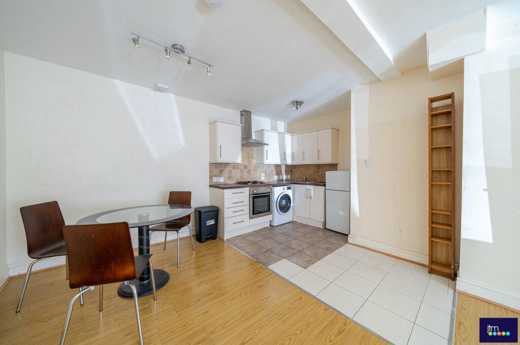 Fairmead Road, N19 photo 2