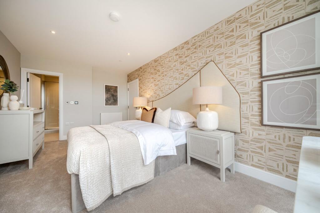 Chandlers Place, High Street, Sevenoaks, Kent, TN13 photo 3
