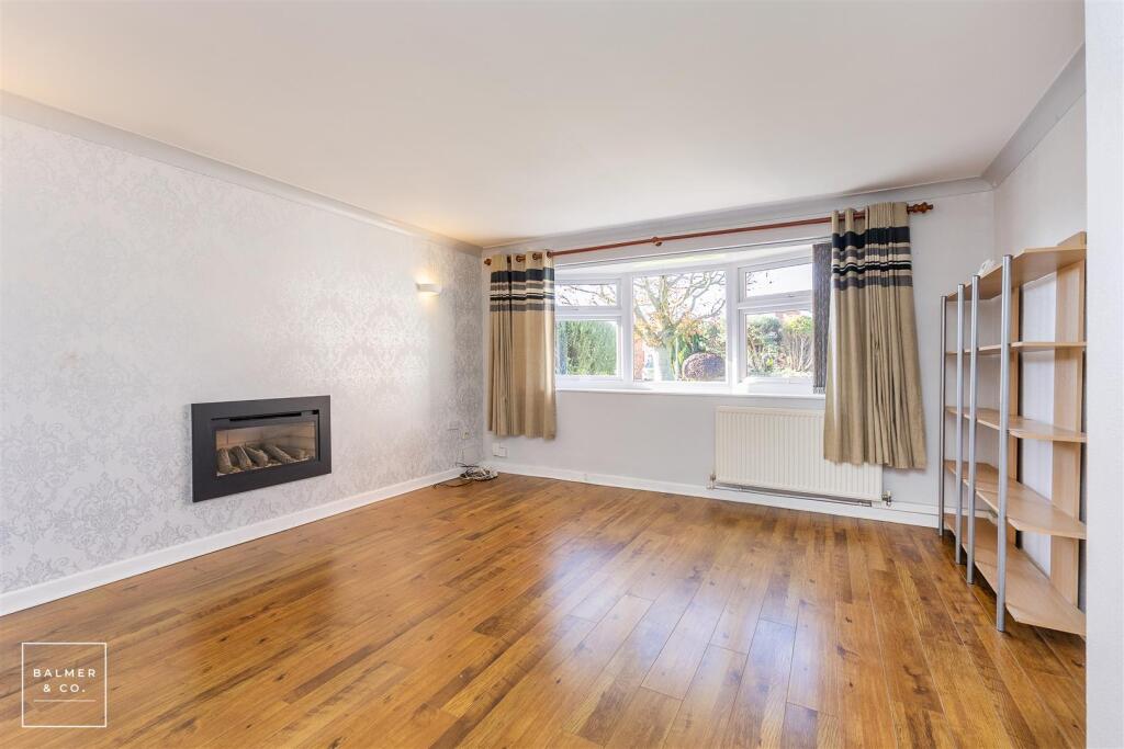 Park Bank, Atherton, M46 photo 2