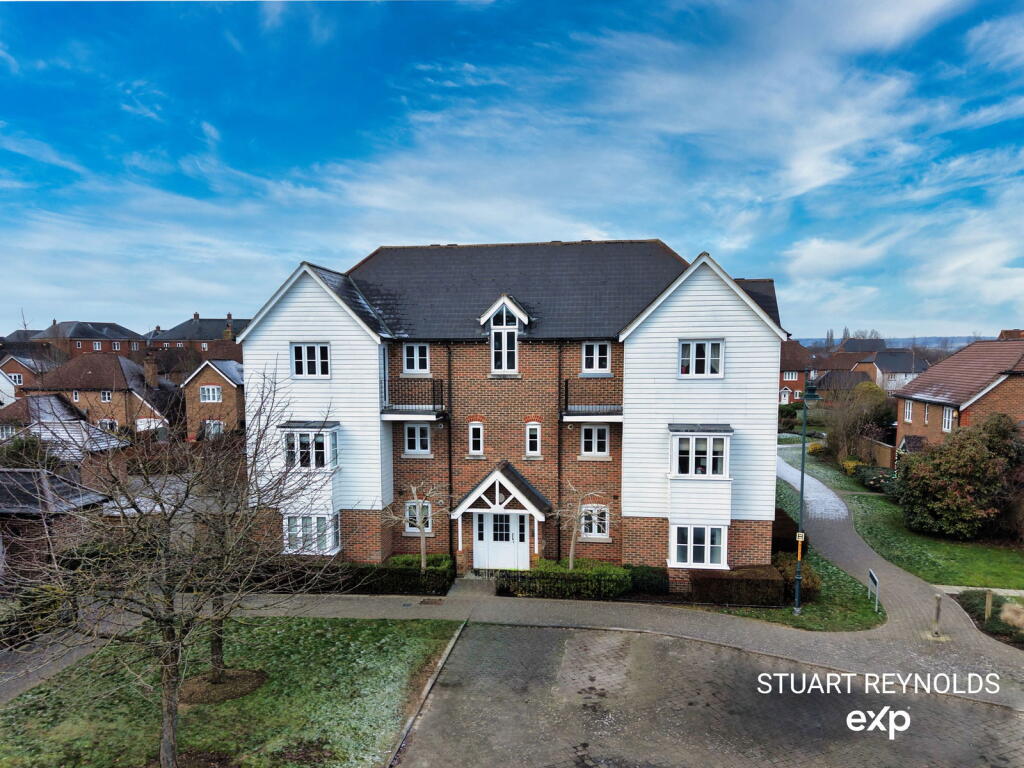 Main image of property: Amber Lane, Kings Hill, West Malling, Kent, ME19 4FT