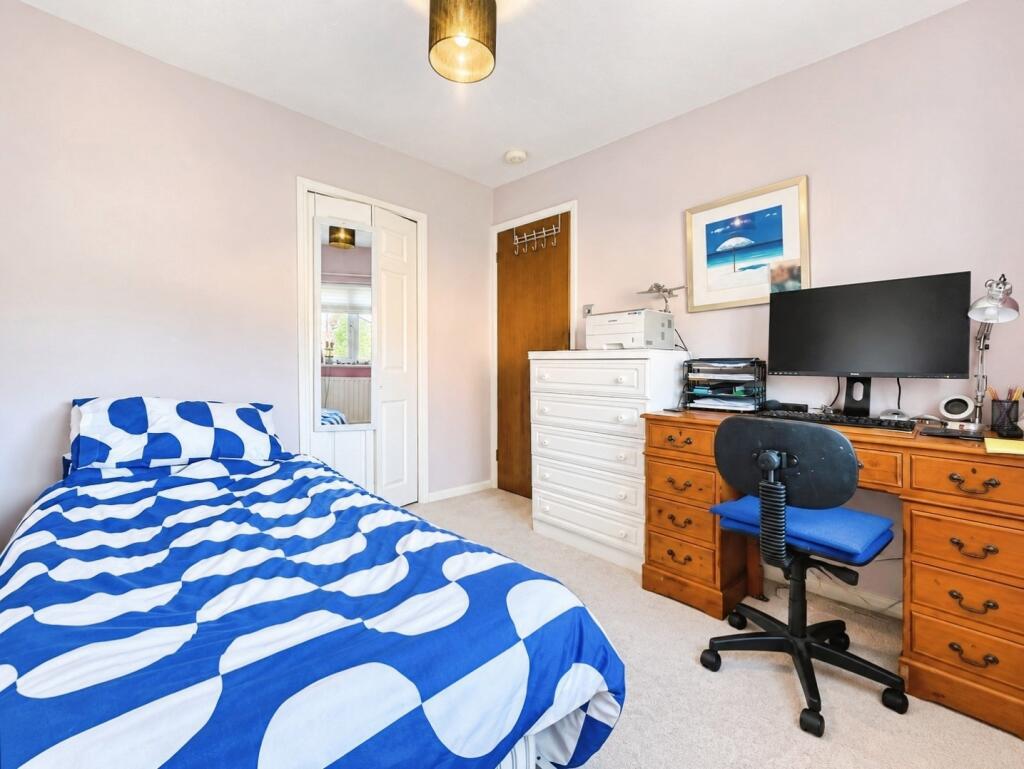 House in Reading - View 4