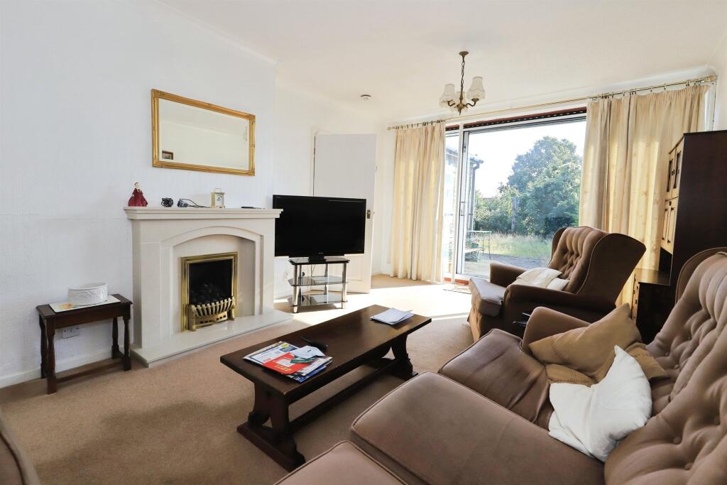House in South Staffordshire, Brewood and Coven - View 4
