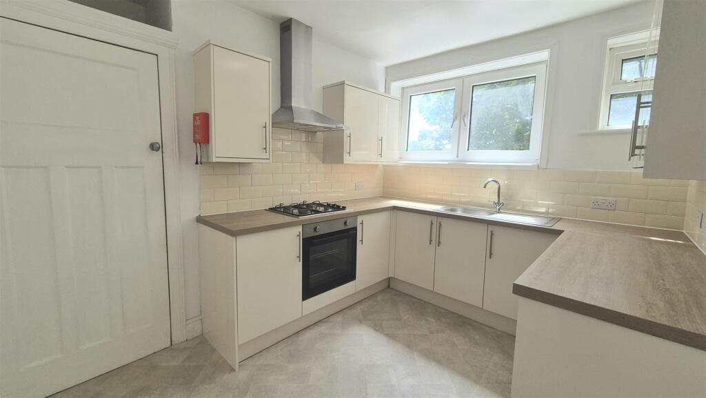 Main image of property: Walberant Buildings, Hilsea