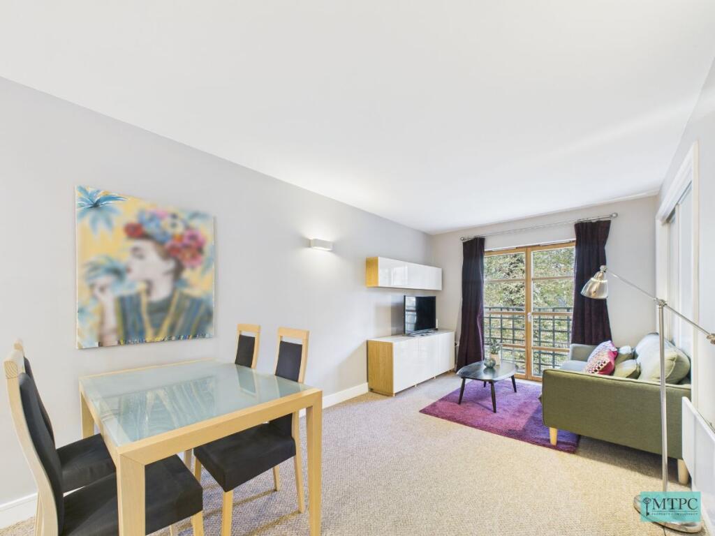 Main image of property: The Courtyard, St. Martins Lane, York