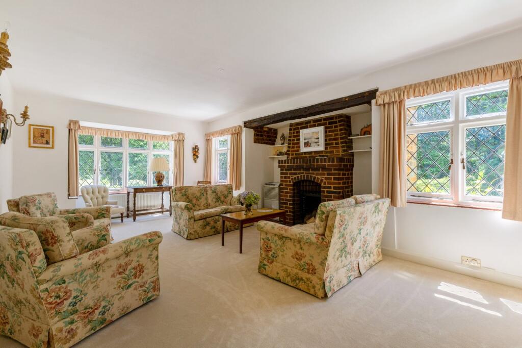 House in East Hertfordshire, Tewin - View 4