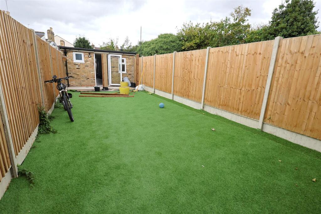 House in Gillingham, Sally Port Gardens - View 2