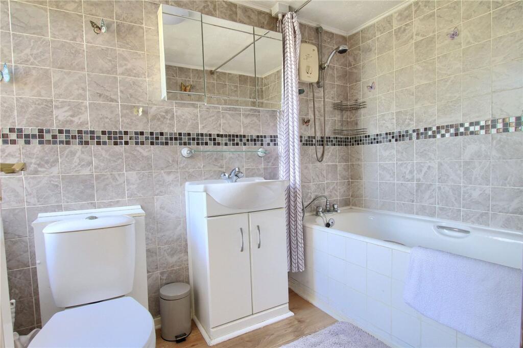 House in Stockton-on-Tees - More