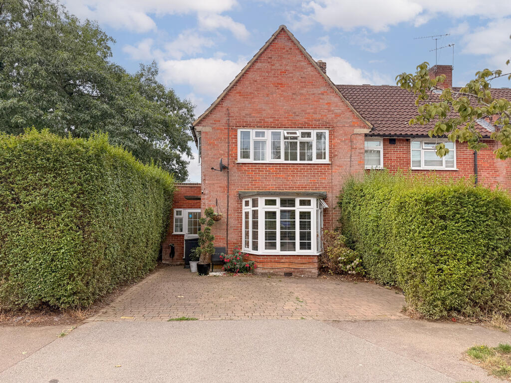 Main image of property: Newfields, Welwyn Garden City, Hertfordshire, AL8