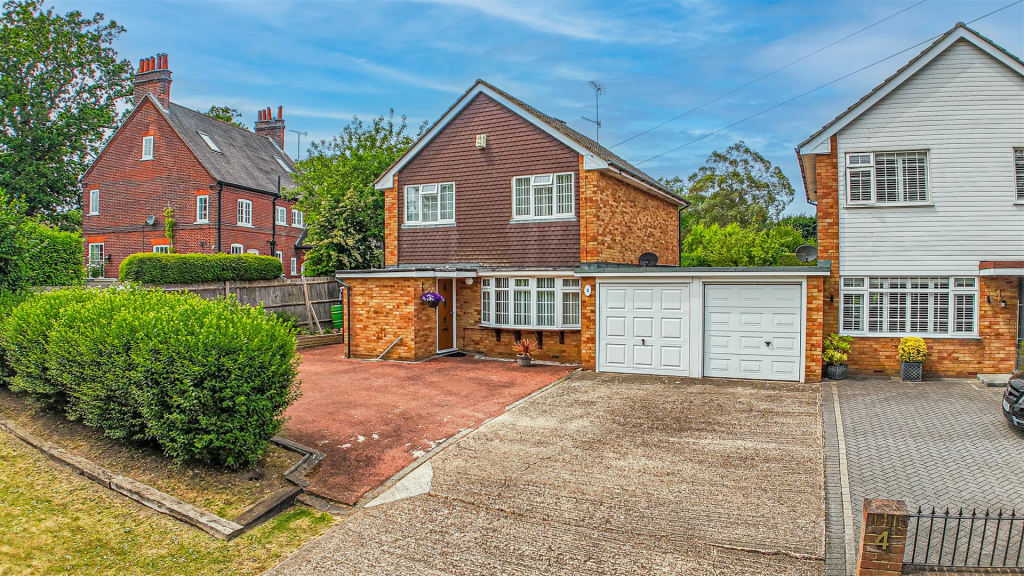 Main image of property: Green Lane, Hemel Hempstead, HP2