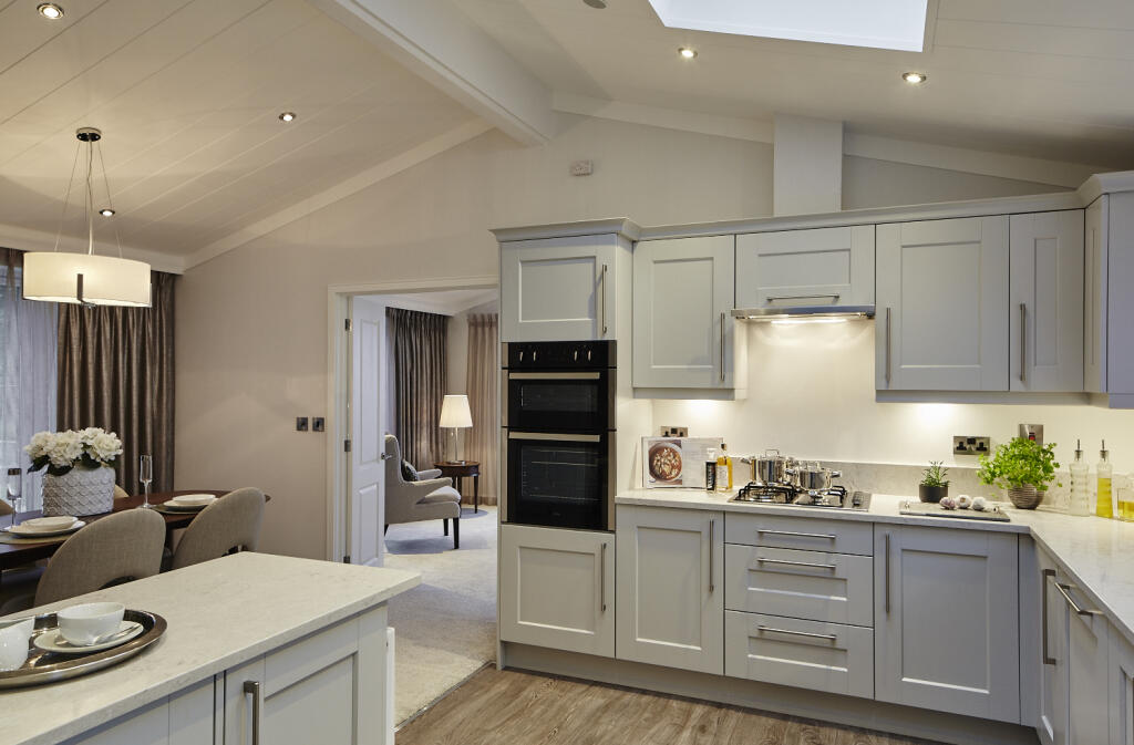 Main image of property: St Regis Park, Bassetsbury Lane, High Wycombe, Buckinghamshire HP11 1WS