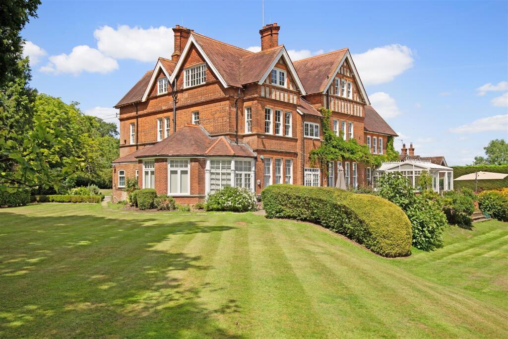 Main image of property: Ponsbourne Manor, Newgate Street Village