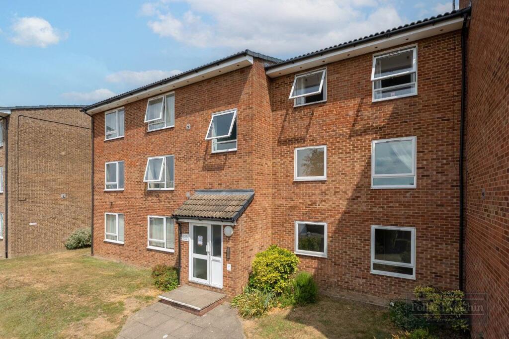 Main image of property: Montana Close, Sanderstead