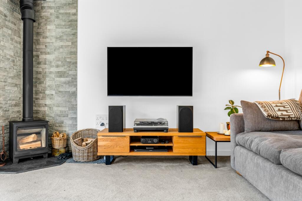 Additional image 12 of Queens Avenue, Welwyn Garden City, Hertfordshire, AL7