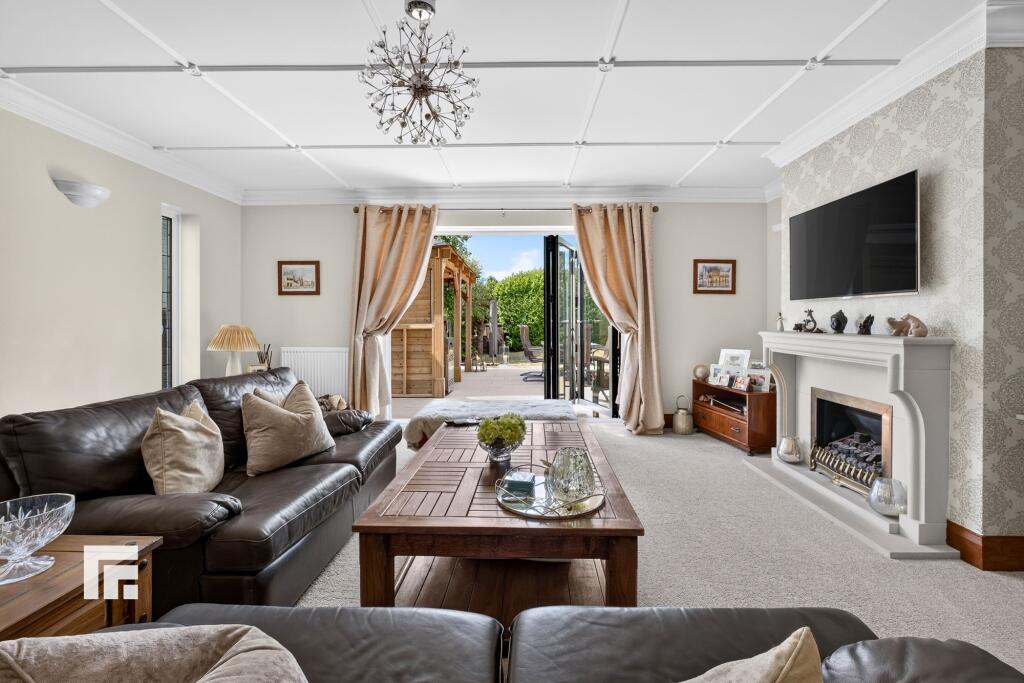 House in Cardiff - View 2