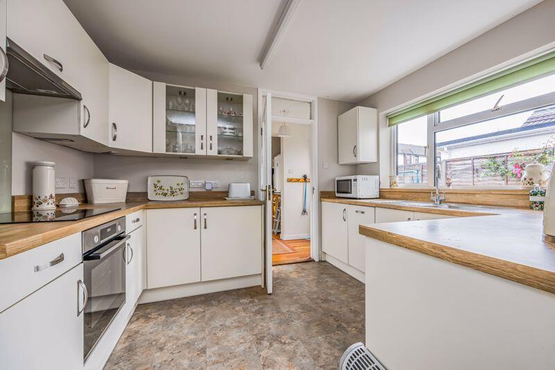 Magdala Road, Cosham photo 4
