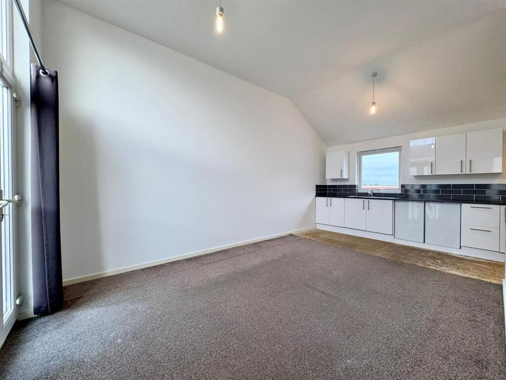 Additional image 11 of Merlin Way, Birmingham