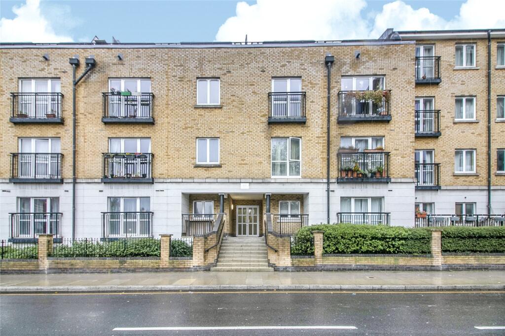 Apartment in London - View 5