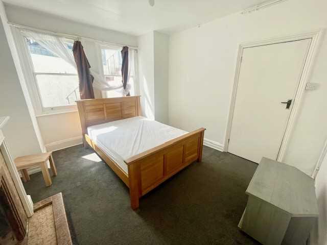 4 bedroom house for rent