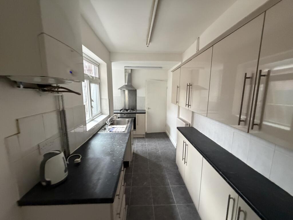 House in Leicester, City of Leicester - View 2