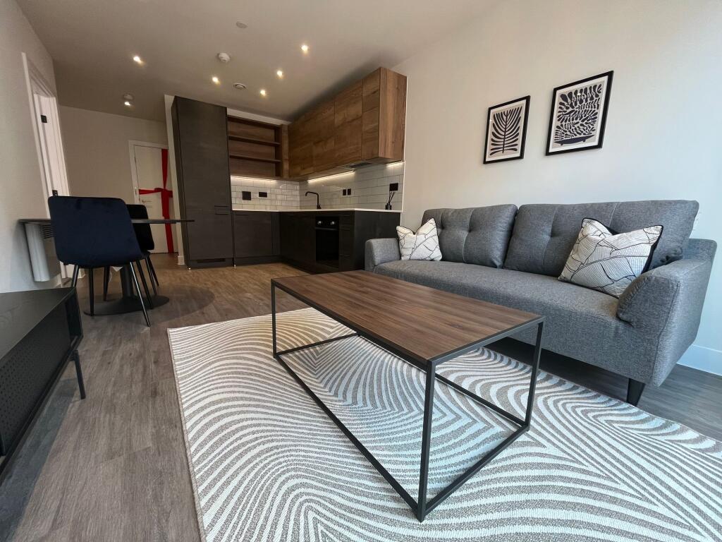 Main image of property: Cardigan Wharf, Birmingham, B4