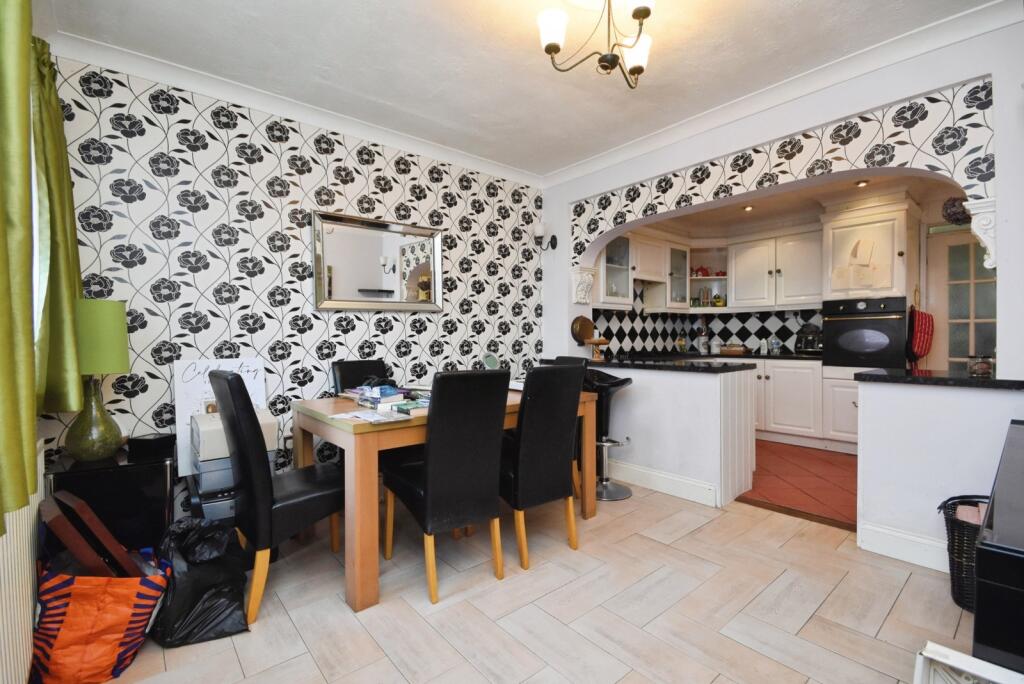 House in Chelmsford - More