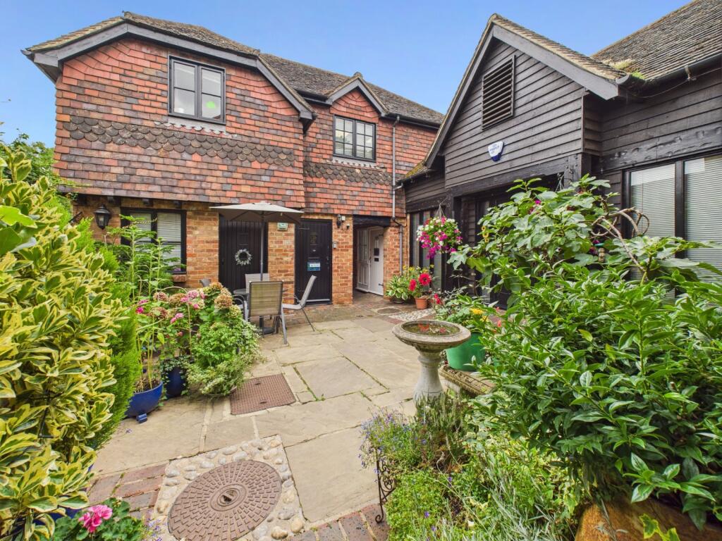 House in Hemel Hempstead - View 3