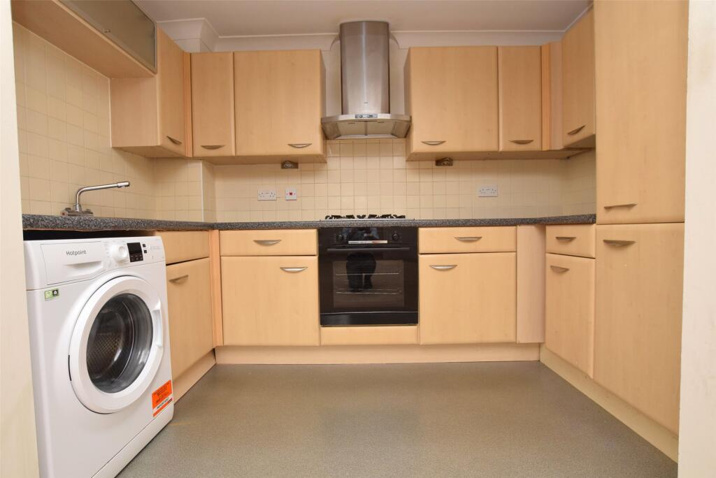 Main image of property: Oriel House, 121-135 London Road, Romford, RM7