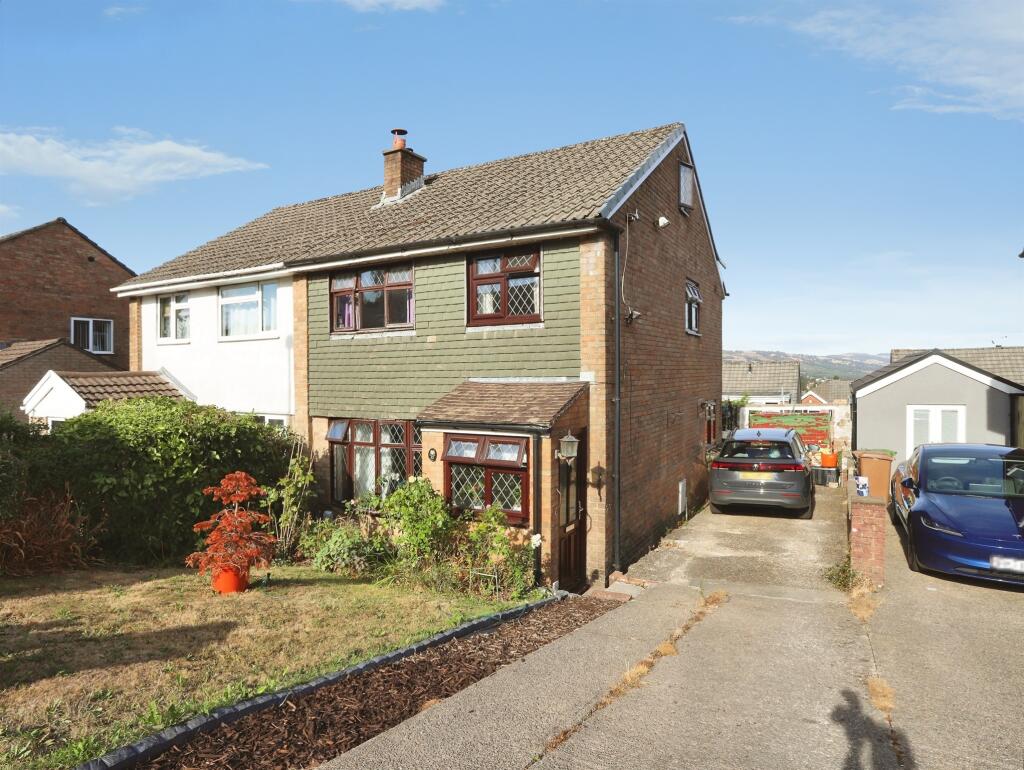 Main image of property: Caerleon Court, Caerphilly