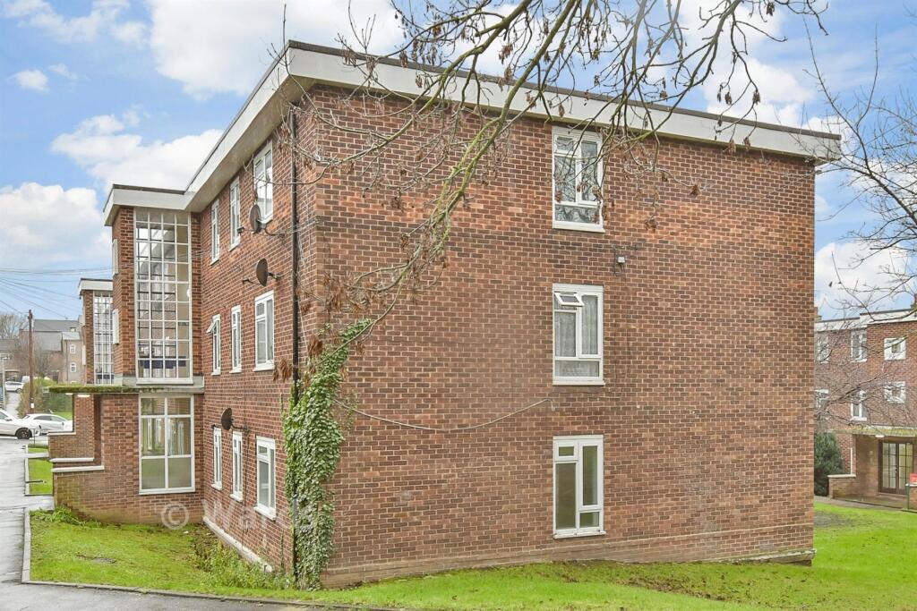 Main image of property: Middle Street, Gillingham, Kent